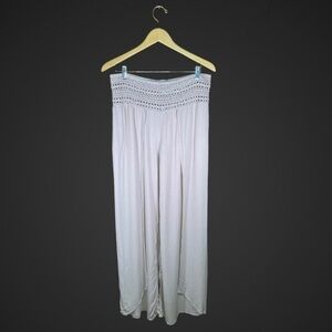 Sincerly Jules wide leg smocked palazzo blush pink crochet boho pants medium